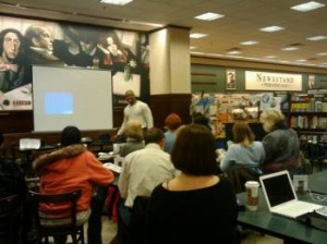 (Me teaching Nook training class in Barnes and Noble’s café)